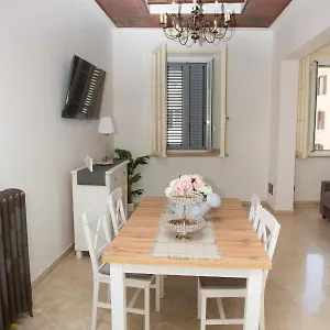 Casa Colosseo 2 , Roma Italia